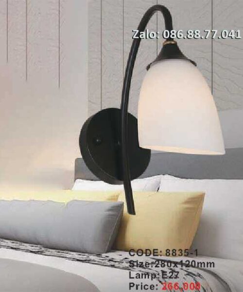 den-gan-tuong-trang-tri-8835-1