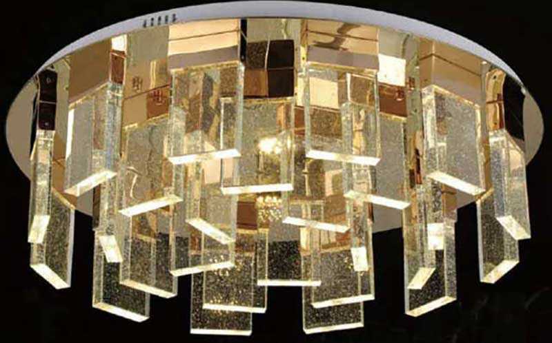 den-op-tran-pha-le-2025